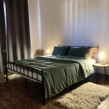 Elenberg Beds & Bikers